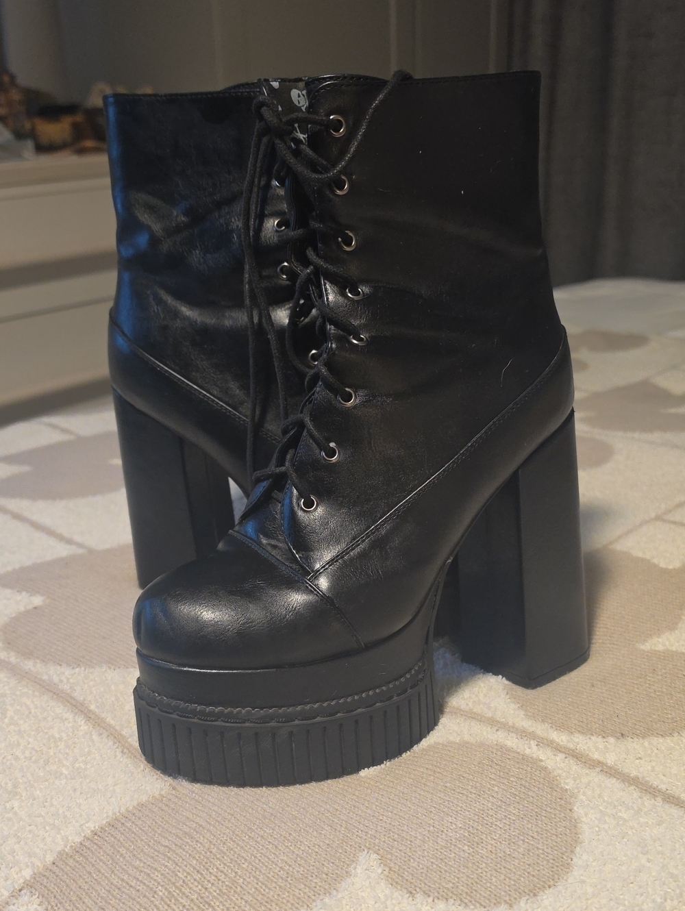 Moda Black Lace-Up Platform Ankle Boots with High Block Heel